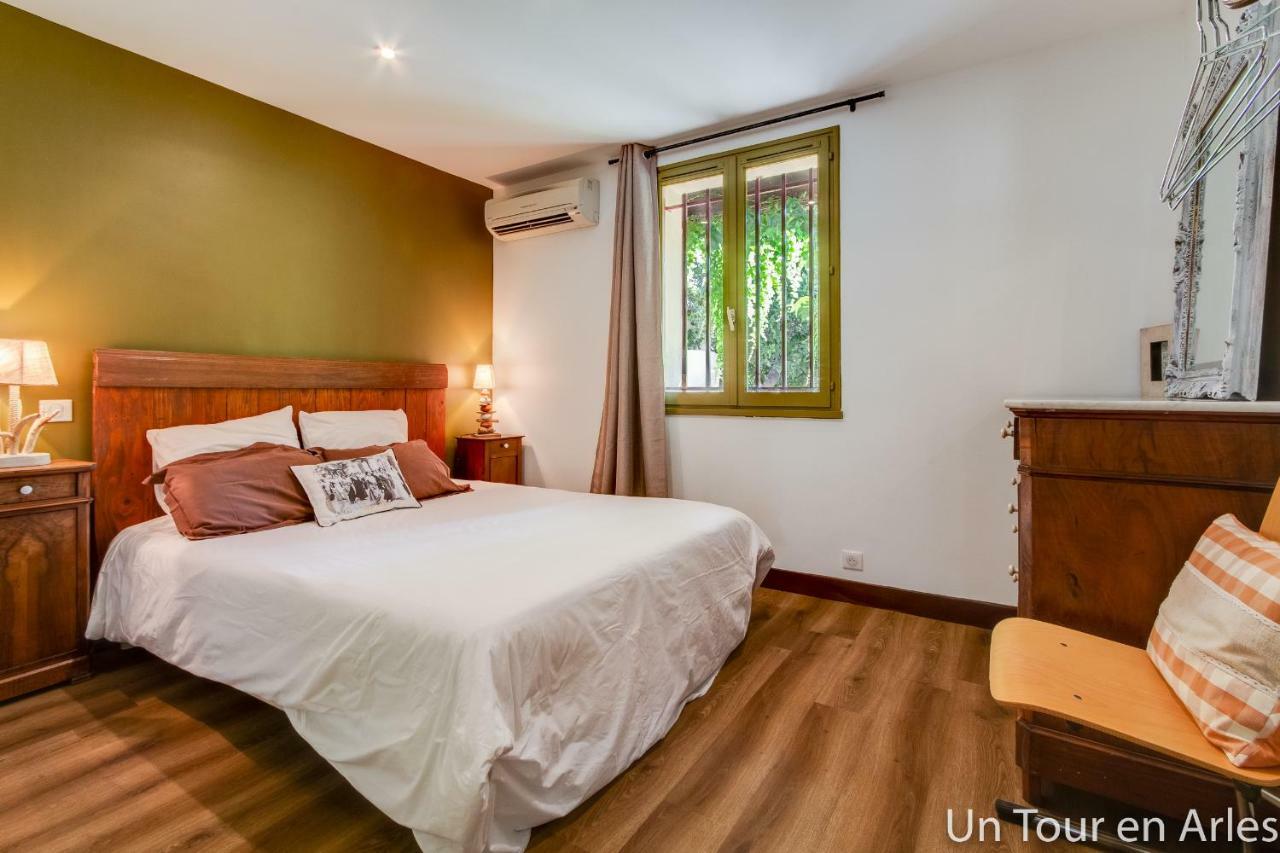 Apartament Un Tour En Arles Zewnętrze zdjęcie
