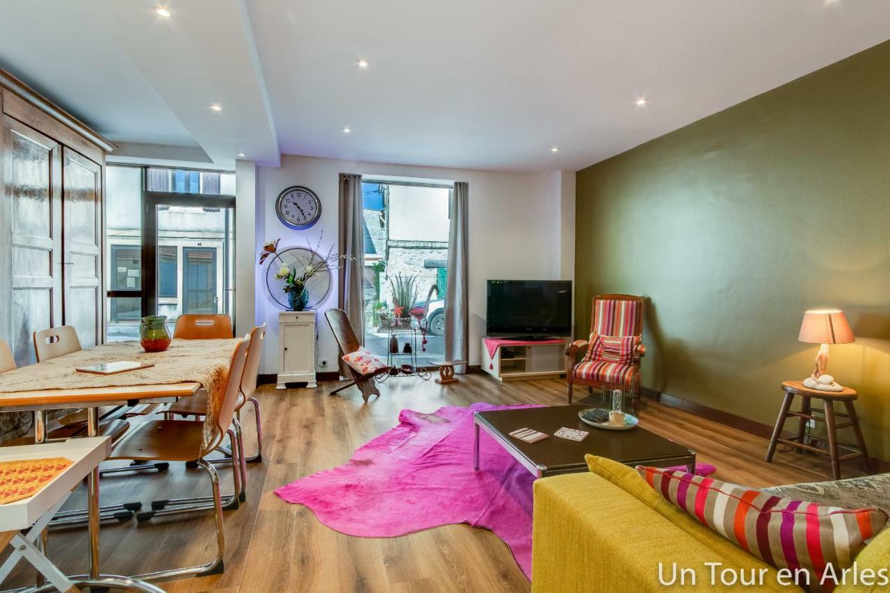 Apartament Un Tour En Arles Zewnętrze zdjęcie
